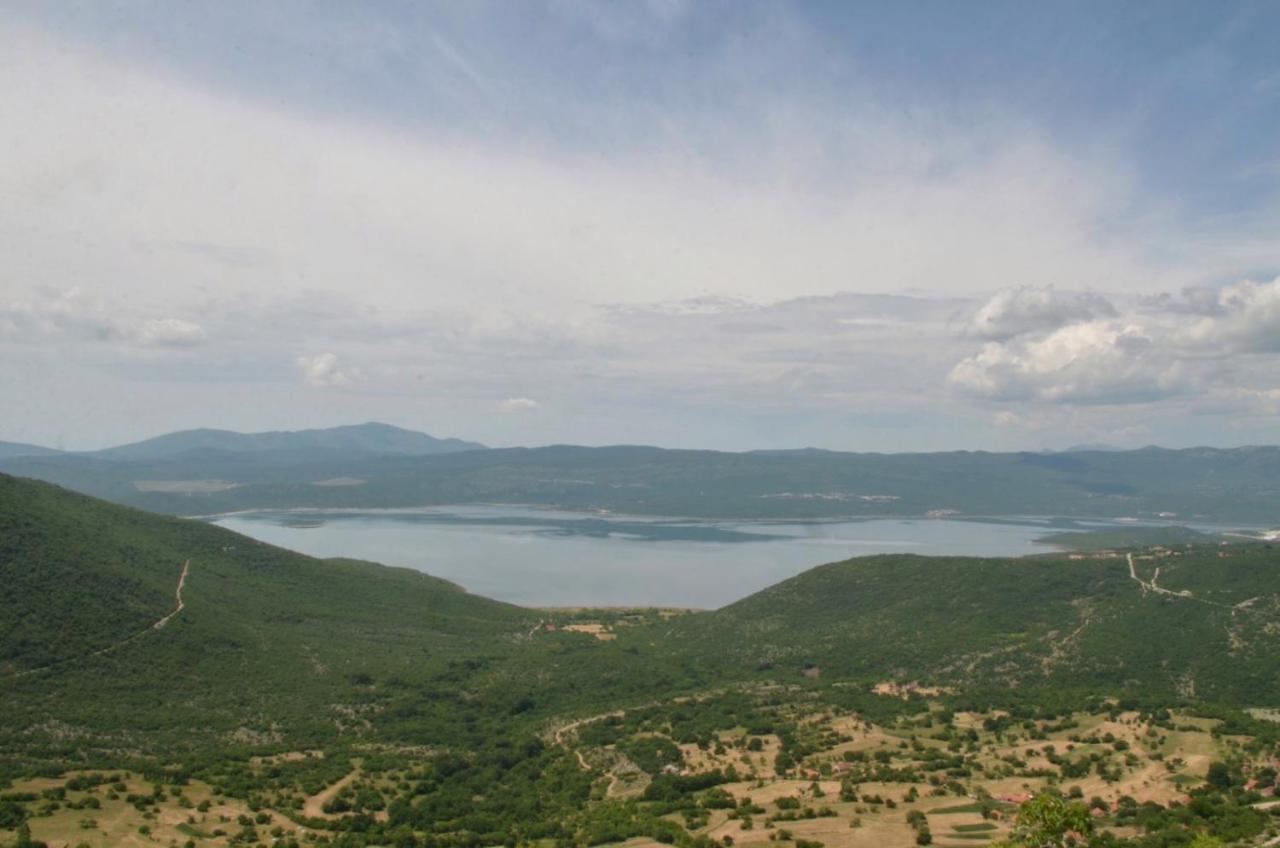 Appartement Seosko Domacinstvo Starevina à Nikšić Extérieur photo