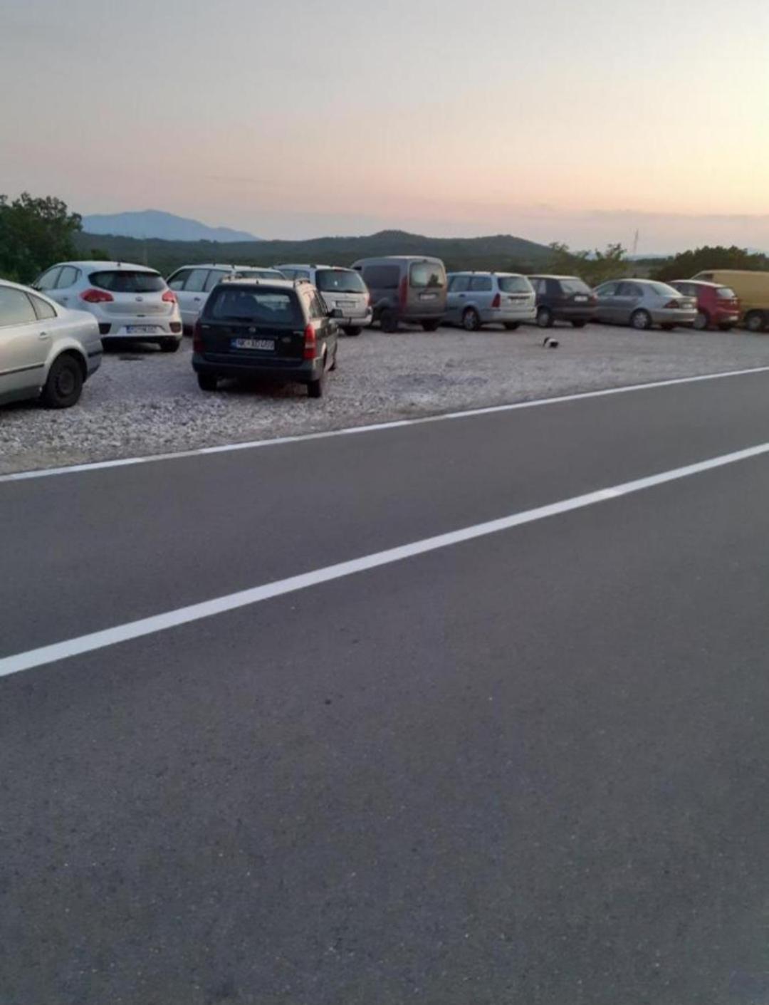 Appartement Seosko Domacinstvo Starevina à Nikšić Extérieur photo