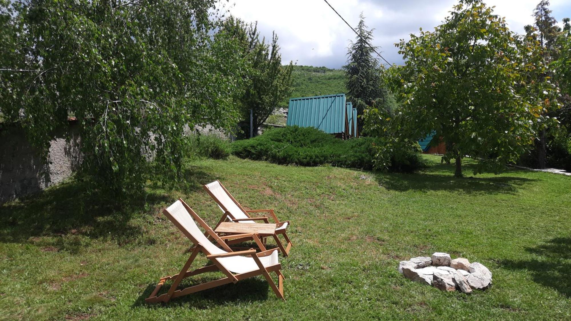 Appartement Seosko Domacinstvo Starevina à Nikšić Extérieur photo