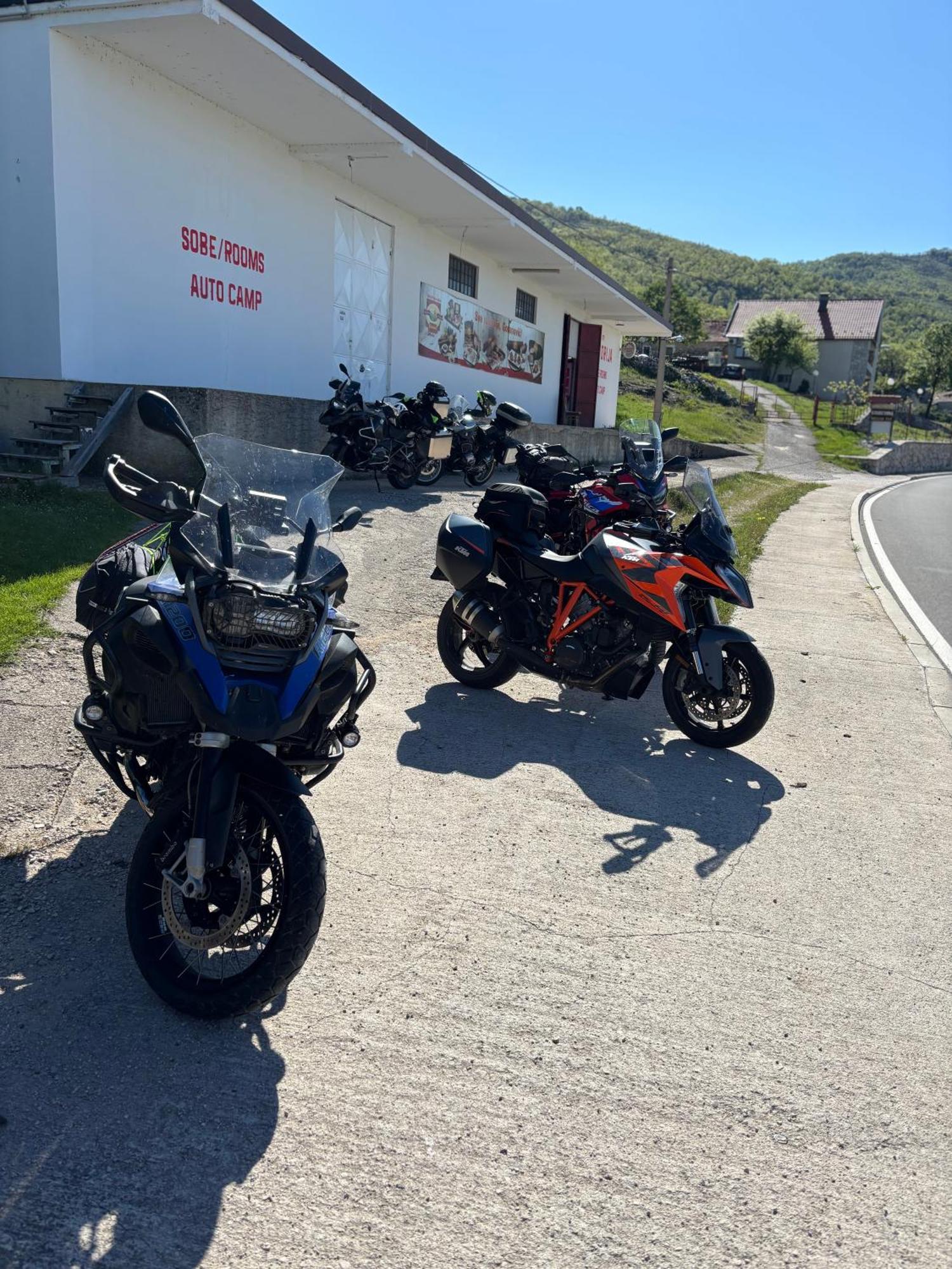 Appartement Seosko Domacinstvo Starevina à Nikšić Extérieur photo